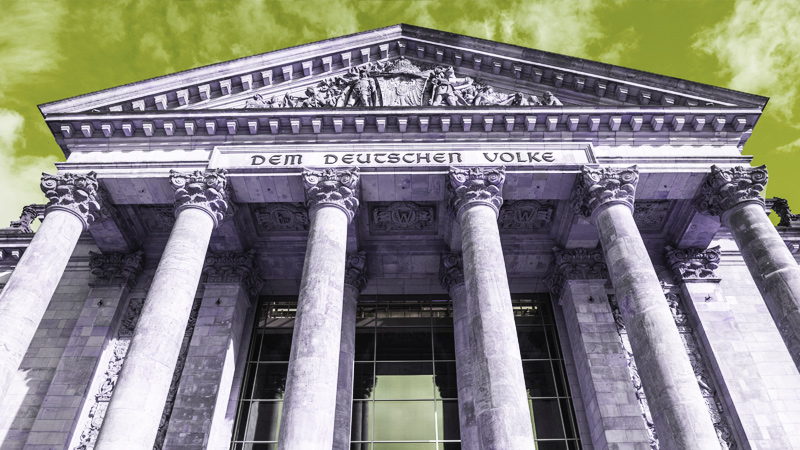 420+ Plus ermöglicht die Integration der jeweils zuständigen Behörde - Bild zeigt den EIngang des deutschen Bundestages.